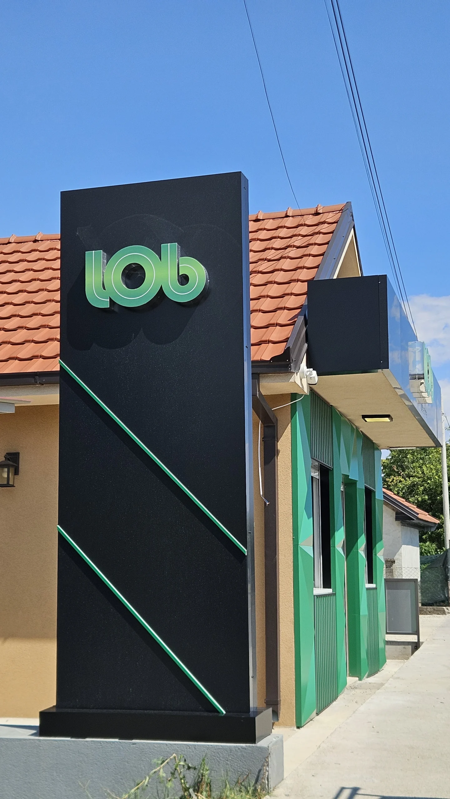Halo Lit Sign